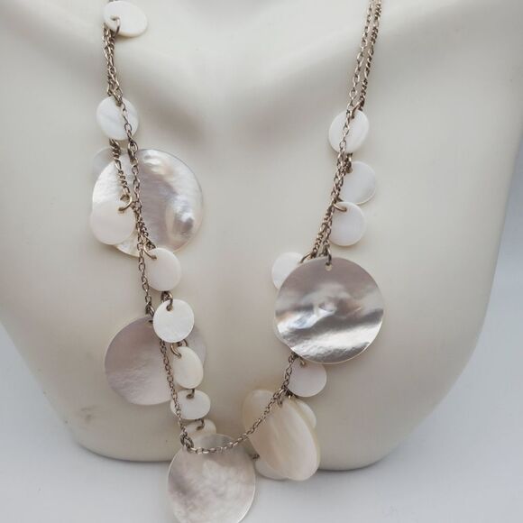 Mother of pearl disc jingle Gypsy necklace - Picture 1 of 2